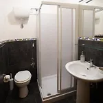 Via Roma 4*