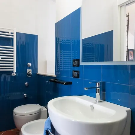 Bed & Breakfast Via Roma 3*
