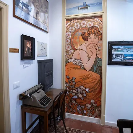 Via Roma Марсала
