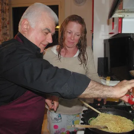 Via Roma Bed & Breakfast 3*