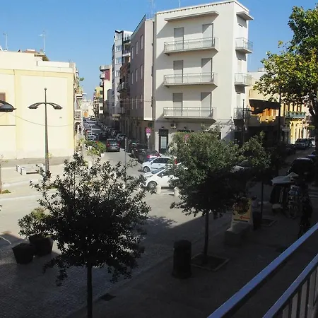 Via Roma 4* Марсала