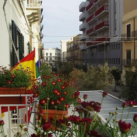 Bed & Breakfast Via Roma 3*