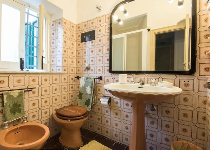Via Roma Bed & Breakfast 3*